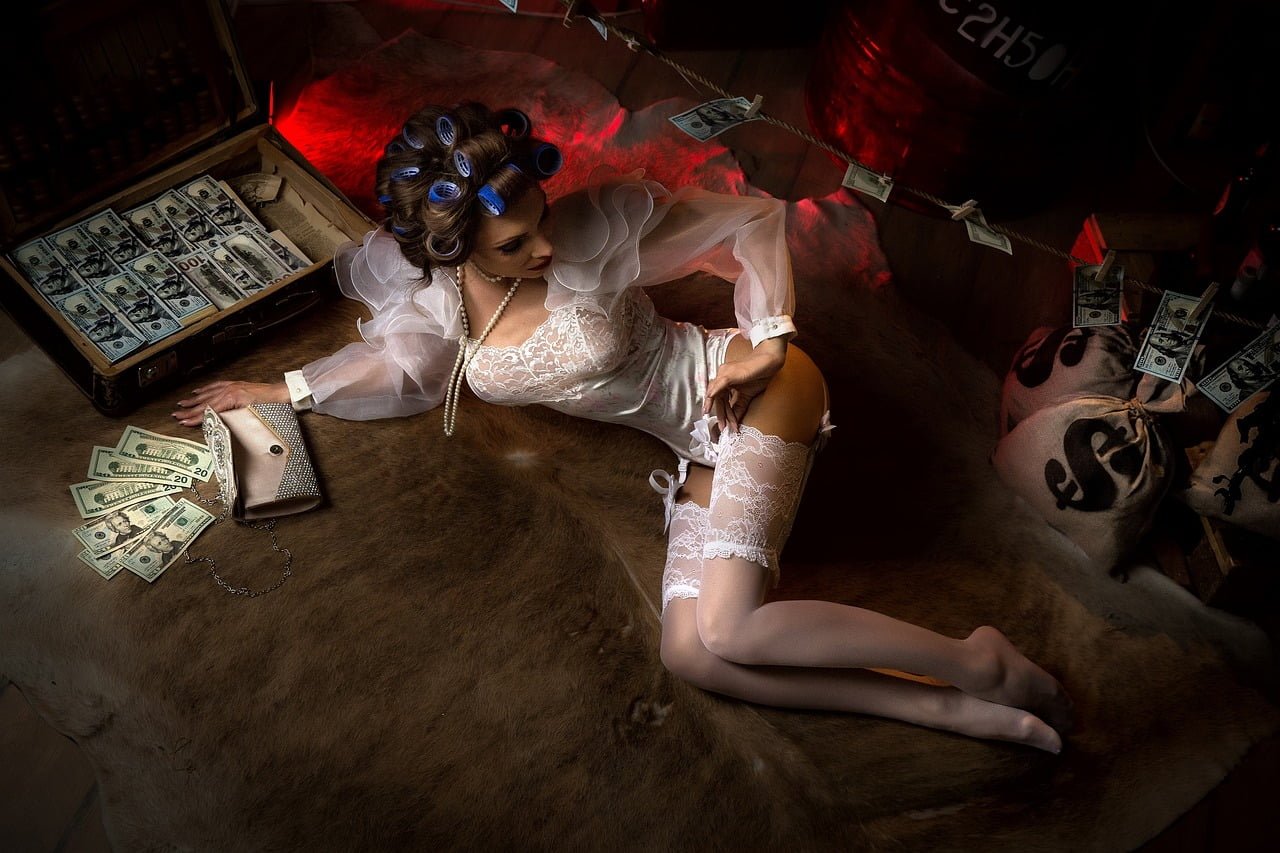 Что нужно знать девушке, чтобы много зарабатывать в сфере услуг?